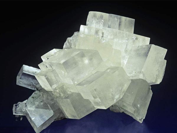 什么是方解石,他的優(yōu)勢用途都有哪些?